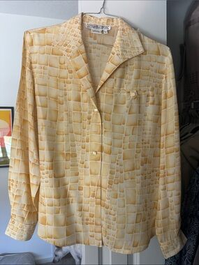 Vintage Starington 100% Silk Yellow Tile-Print Button-Up Blouse